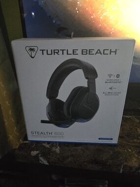 Turtle Beach Stealth 600 Wireless Over-Ear Headphones - Black